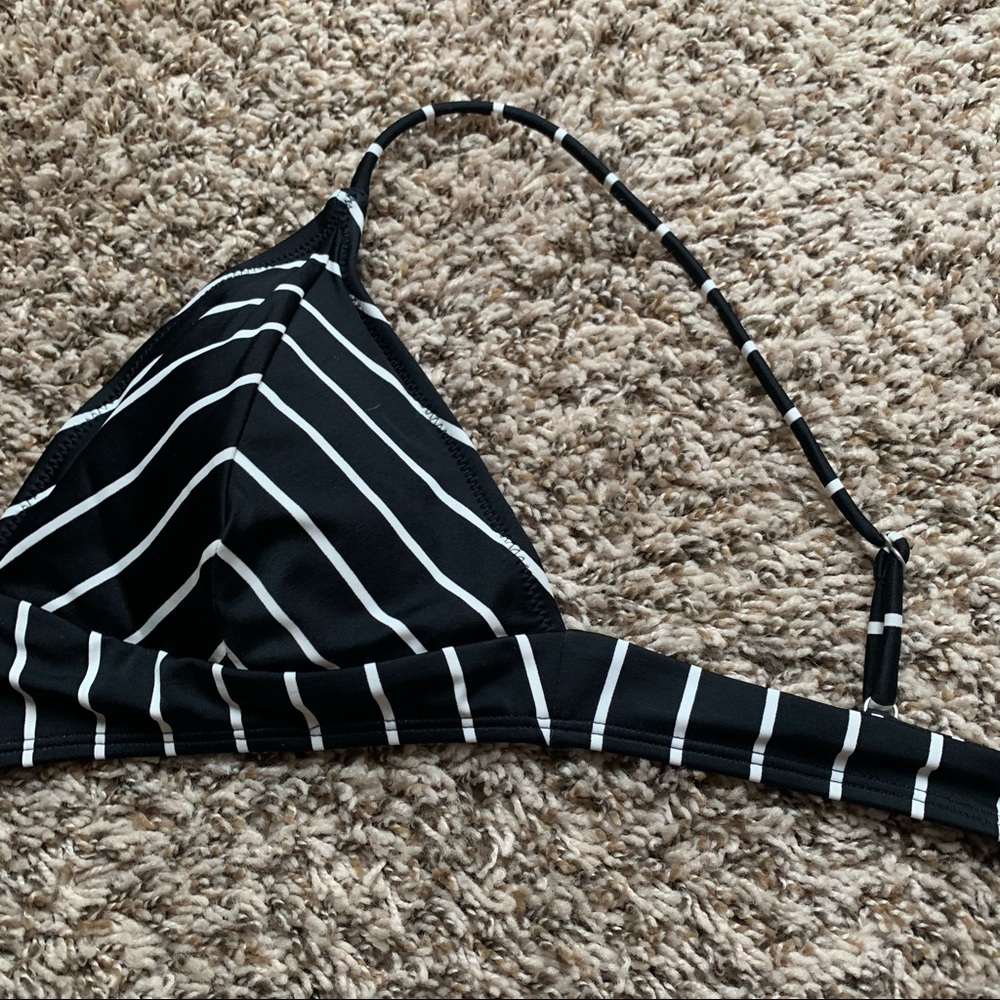 SWIM TOP - Picture 3 of 8